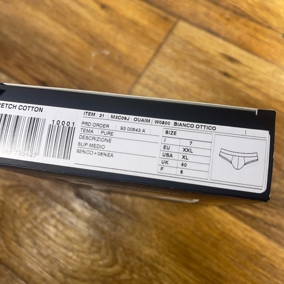 Dolce & Gabbana "Underwear" Men's‎ White Briefs - Picture 8 of 9